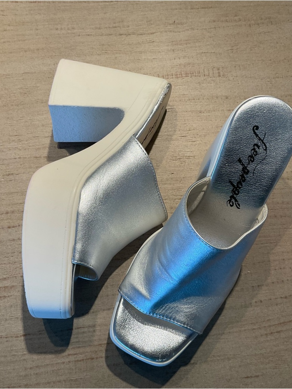 Free People Zoe Platform Leather Slide Sandal Silver - Picture 4 of 8